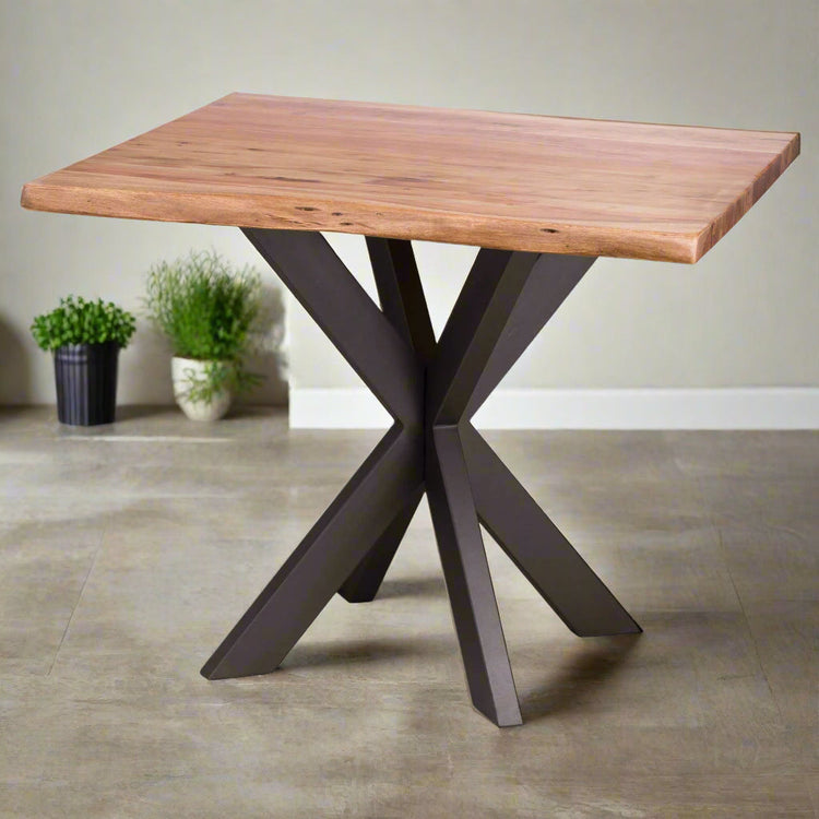 Kitchen & Dining Room Tables
