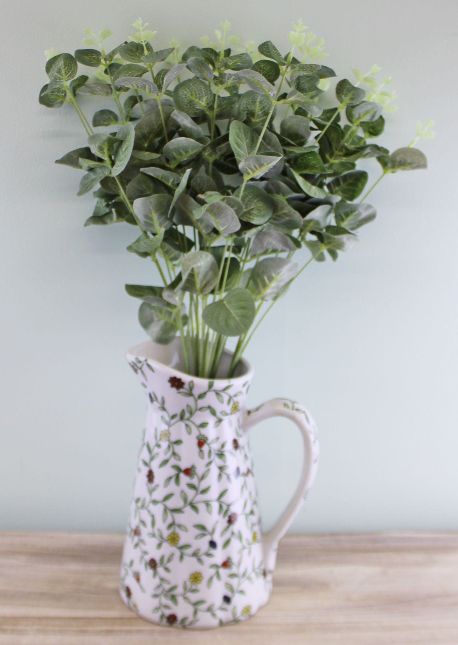 eucalyptus-leaf-spray-in-greenat Willow and Wine!