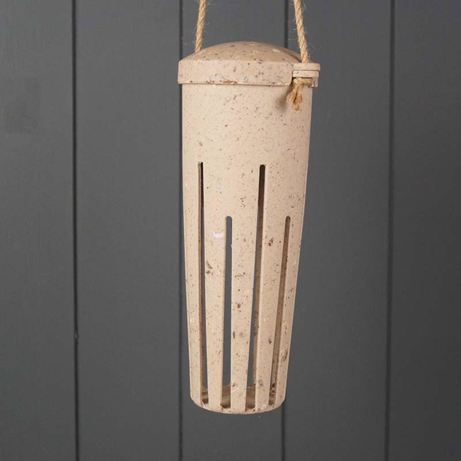 earthy-peanut-feeder-coffeeat Willow and Wine!